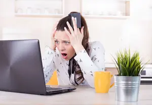 iscreditmonitoringworthittop